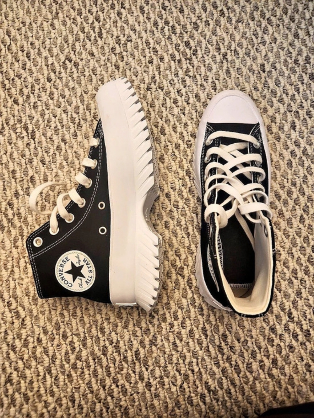Women's Converse Run Star Hike High Top Sneakers Black & White US 6.5